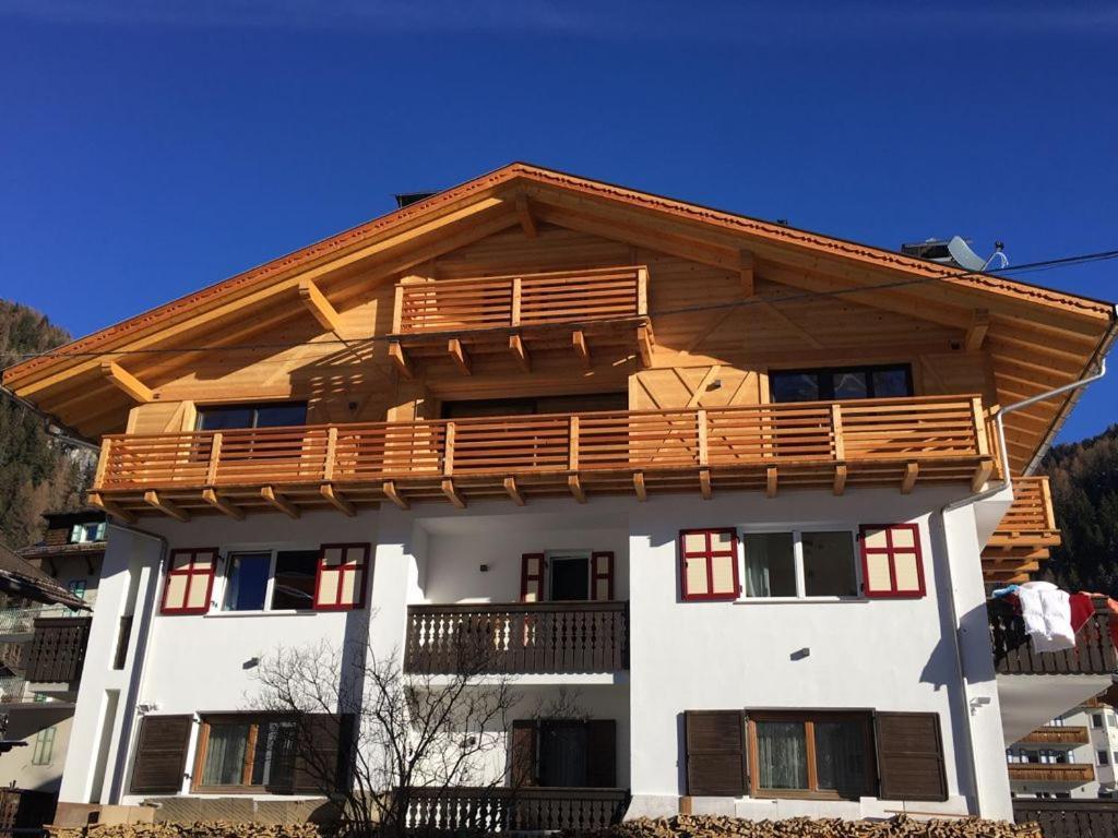 Appartamenti Cesa Soreie By Ama Val Di Fassa Канацеи Экстерьер фото