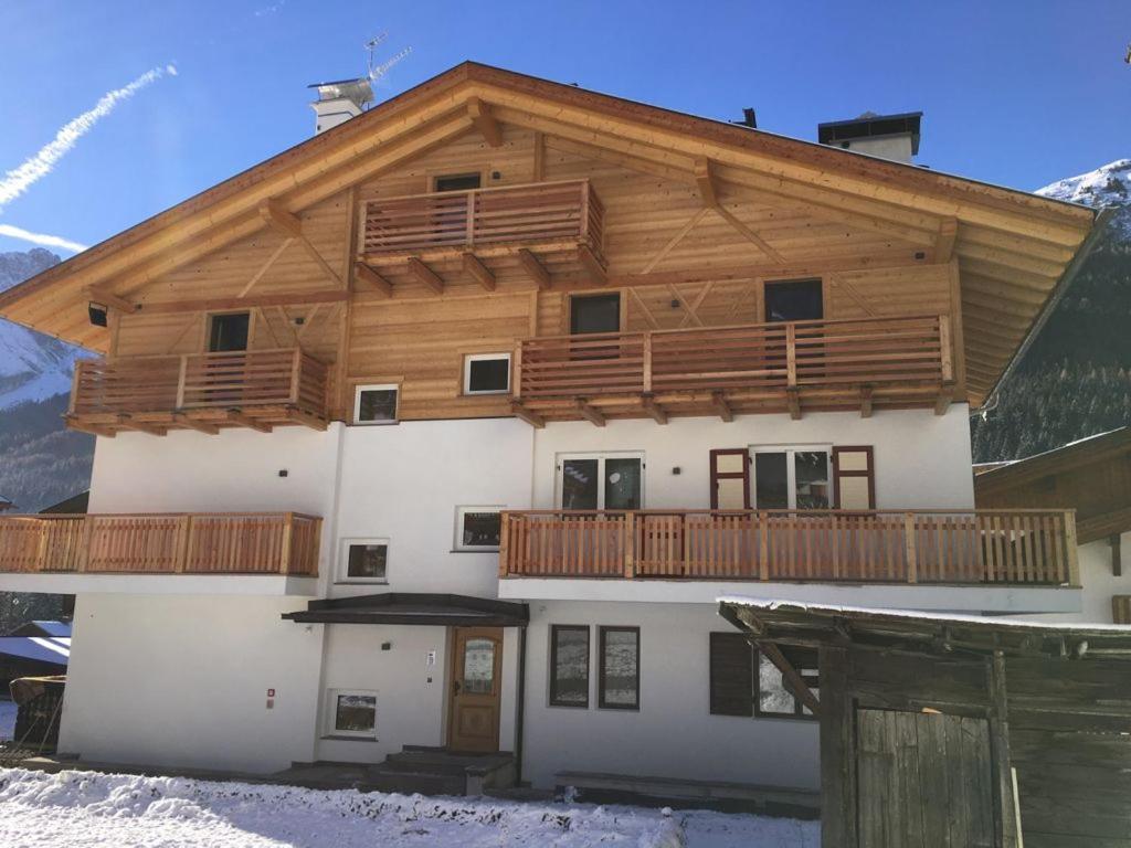 Appartamenti Cesa Soreie By Ama Val Di Fassa Канацеи Экстерьер фото